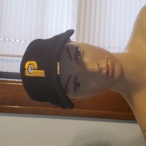 Nike-Steelers black hat Size 7 kids.